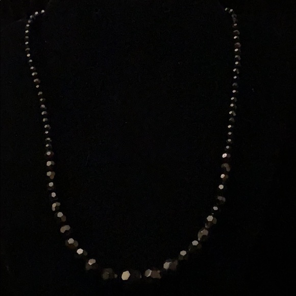 Black reflective stone necklace - Picture 1 of 3